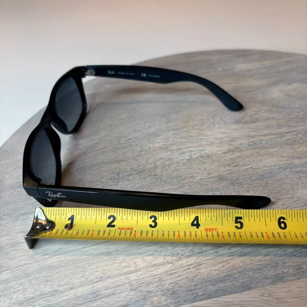 Ray-Ban RB2132 New Wayfarer Polarized Sunglasses Black 601/S-78 55 / 18 3P